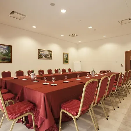 Grand La Chiusa Di Chietri