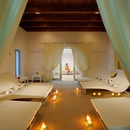 Grand La Chiusa Di Chietri فندق 4*