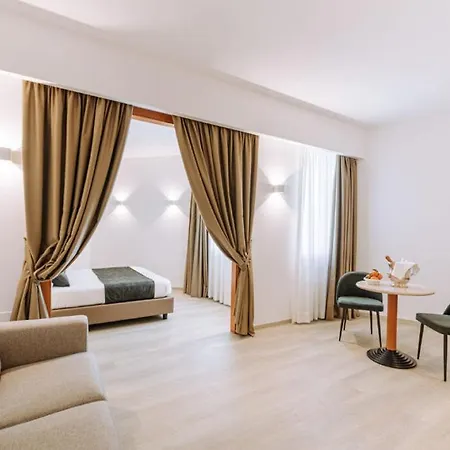 Grand La Chiusa Di Chietri Hotel