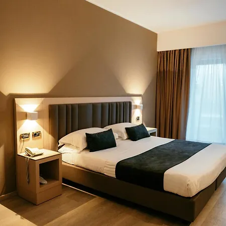 Hotel Grand La Chiusa Di Chietri