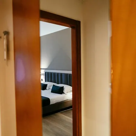 Grand La Chiusa Di Chietri