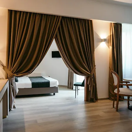 Grand La Chiusa Di Chietri Hotel