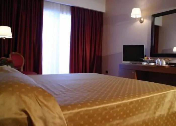 拉秋莎切蒂大酒店 4* 阿尔贝罗贝洛