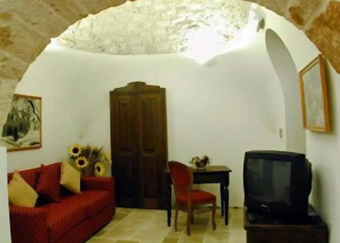 拉秋莎切蒂大酒店 酒店