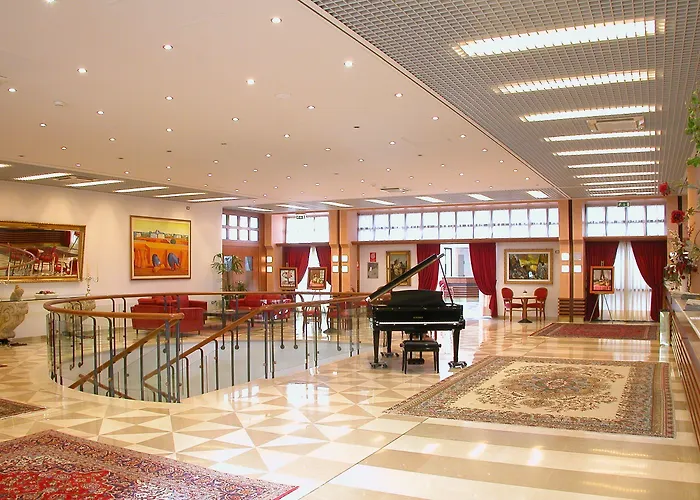 拉秋莎切蒂大酒店 4* 阿尔贝罗贝洛